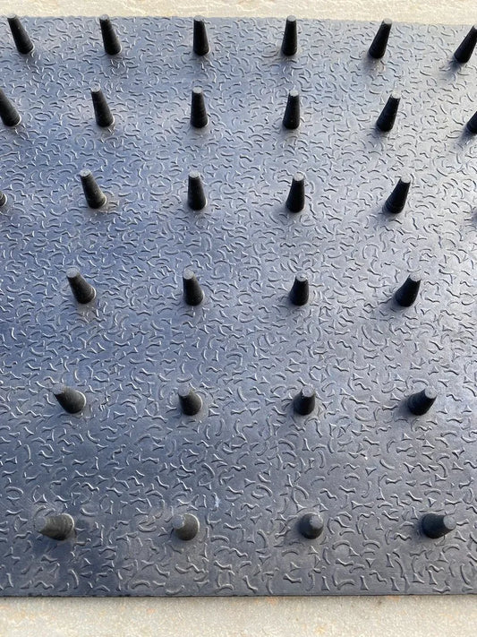 Hedgehog Bowls Ditchfill Rubber Pin Matting